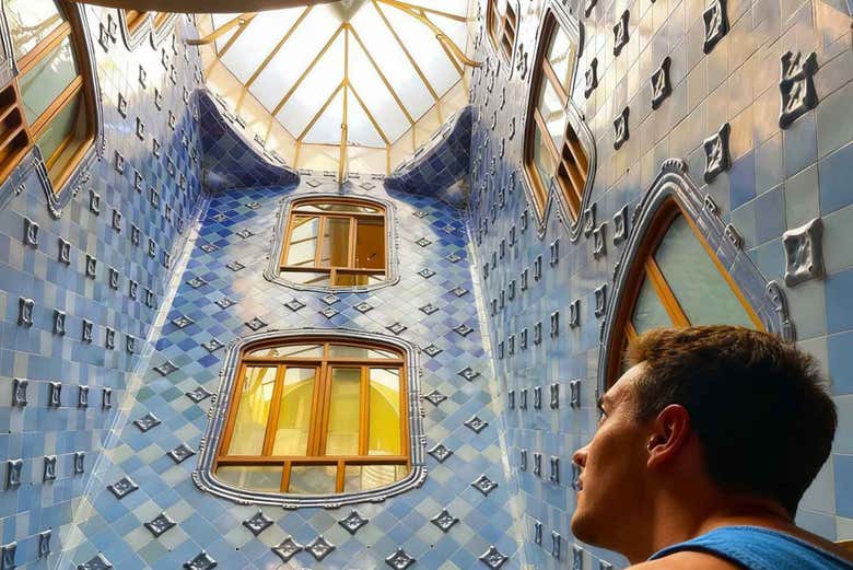 See the details of the tiles in the central courtyard