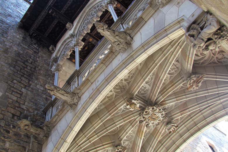 Un dettaglio del Puente del Obispo