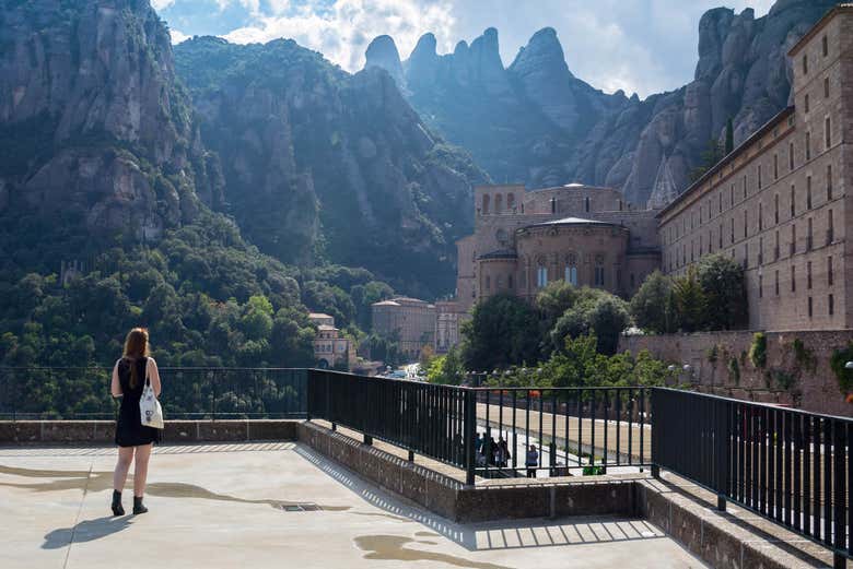 Disfrutando de los paisajes de Montserrat