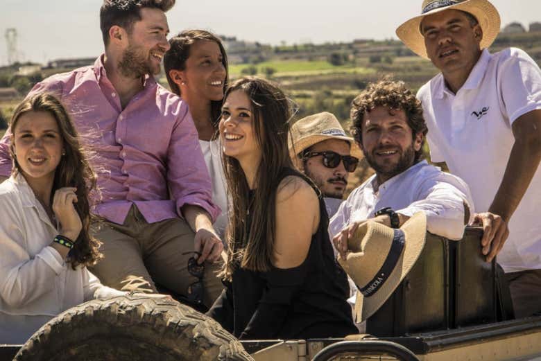 Profitez de la balade en jeep dans la région du Penedès.