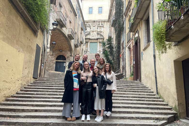 Walk through the jewish neighborhood