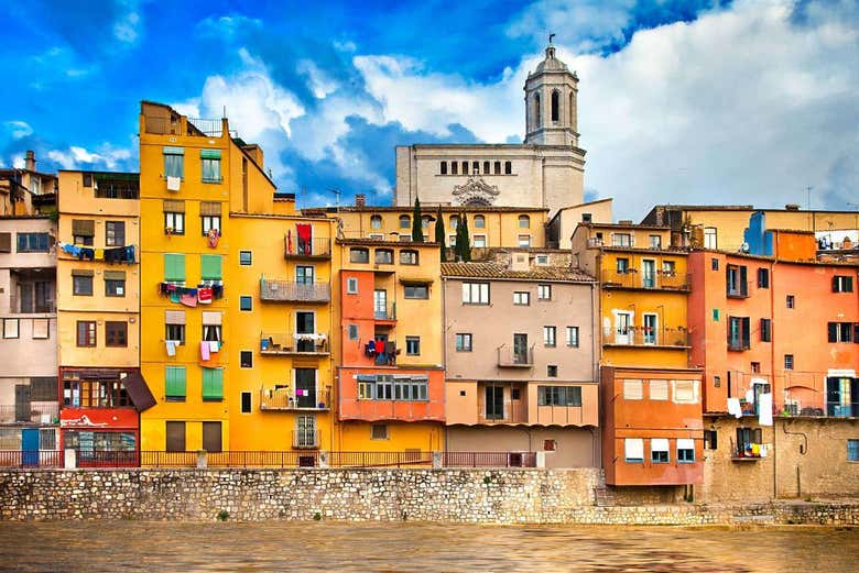 Coloridas casas de Girona