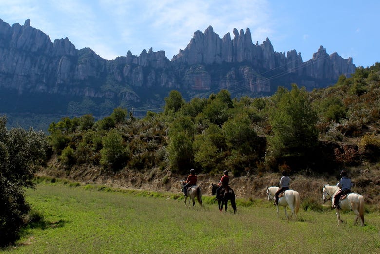 A cavallo nel Parco naturale di Montserrat