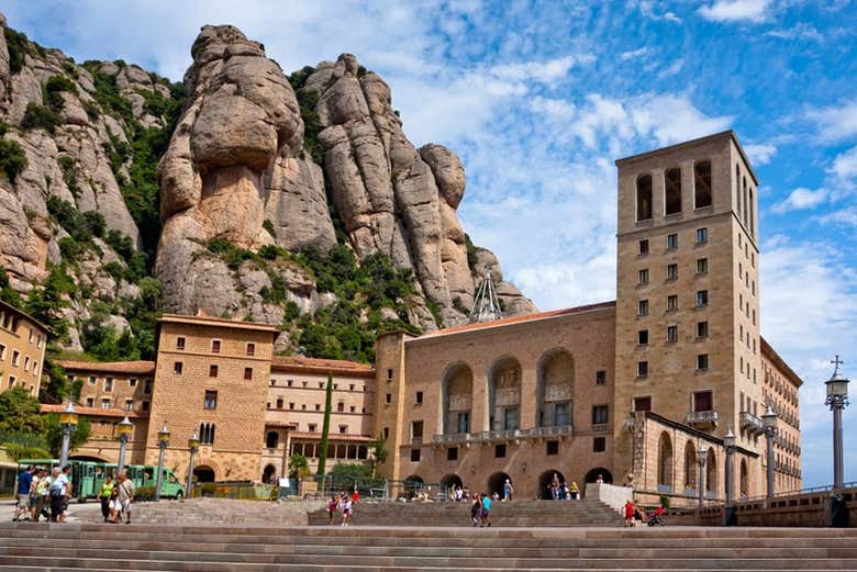 Montserrat soleado
