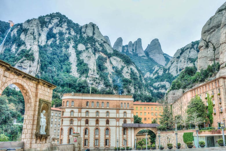 Il santuario di Montserrat