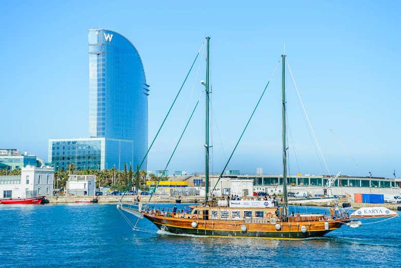 Balade en bateau dans le port de Barcelone