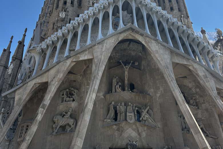 Detalles de la fachada de la Sagrada Familia