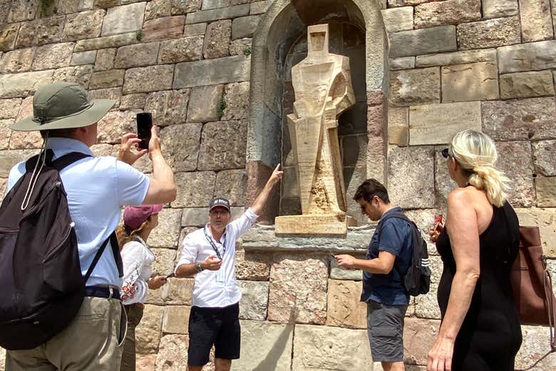 Os desvelaremos el misticismo que rodea a Montserrat