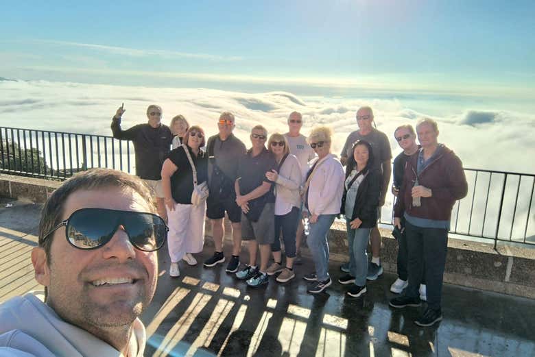 ¡Selfie desde un mirador de Montserrat!
