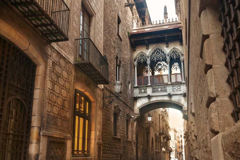 Pont de l'évêque, dans le quartier gothique de Barcelone