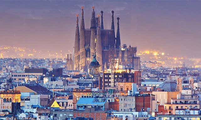 Sagrada Familia de Barcelona - Monumento más famoso de Barcelona Sagrada Familia de Barcelona - Monumento más famoso de Barcelona