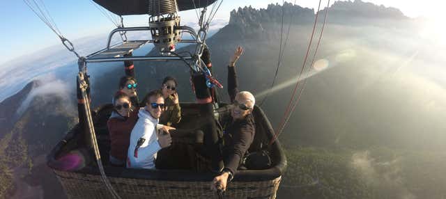 Paseo en globo por Montserrat