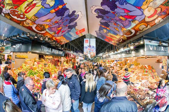 Tour de tapas por los mercados de La Boquería y Santa Caterina