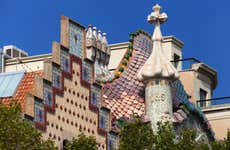 excursions in barcelona Gaudi & Modernism Free Tour