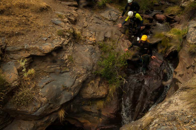 Accediendo a los cañones del arroyo del Palancón