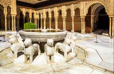 Excursión a Granada con visita a la Alhambra
