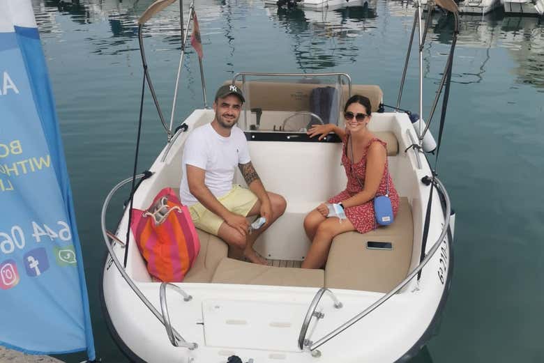 Un couple sur le bateau