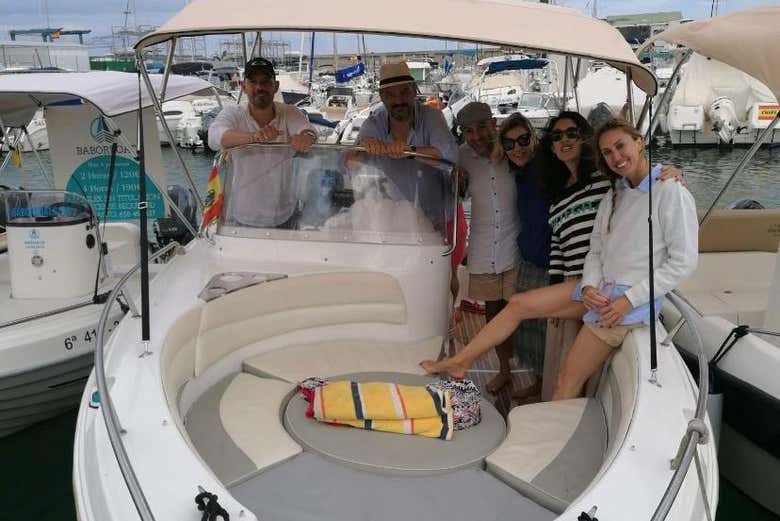 Una familia lista para navegar