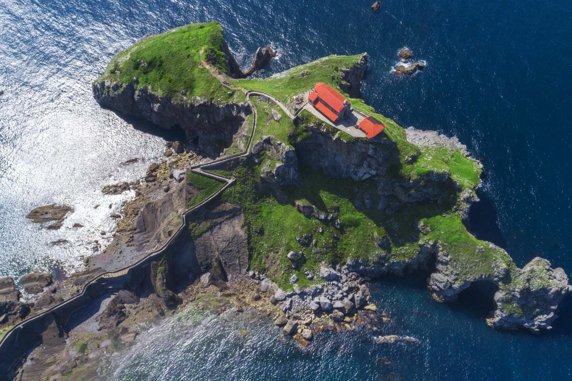 Paseo en barco a San Juan de Gaztelugatxe