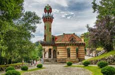 Excursión al Capricho de Gaudí, Santillana del Mar y Santander