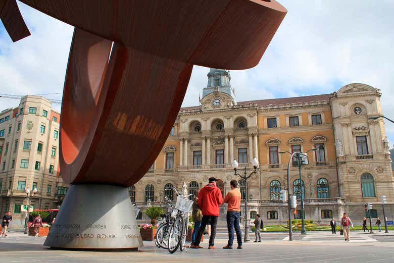 Descubriendo Bilbao en bicicleta