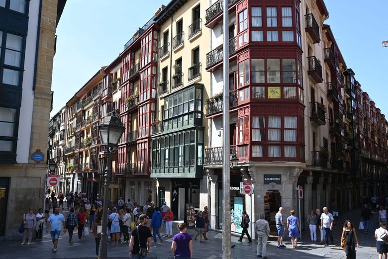 congestión resbalón Impermeable Tour por el Casco Viejo de Bilbao y la basílica de Begoña