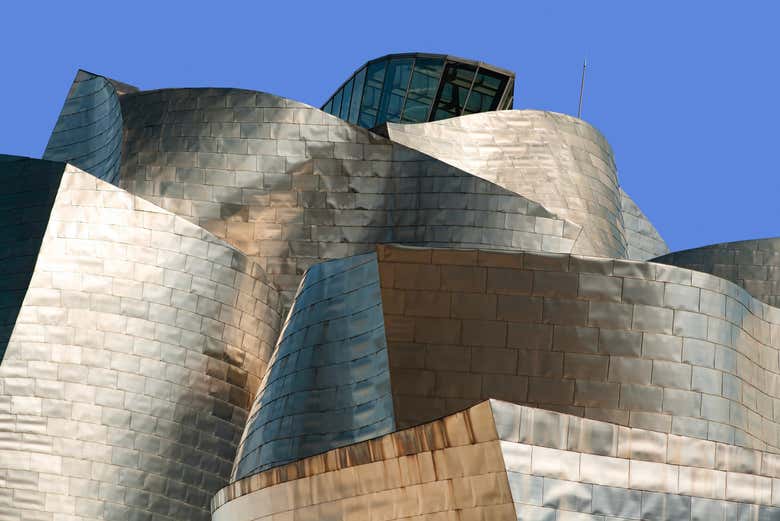 Admire Frank Gehry’s revolutionary titanium design