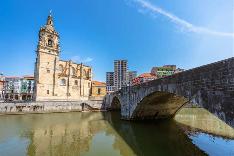 Puente e iglesia de San Antón
