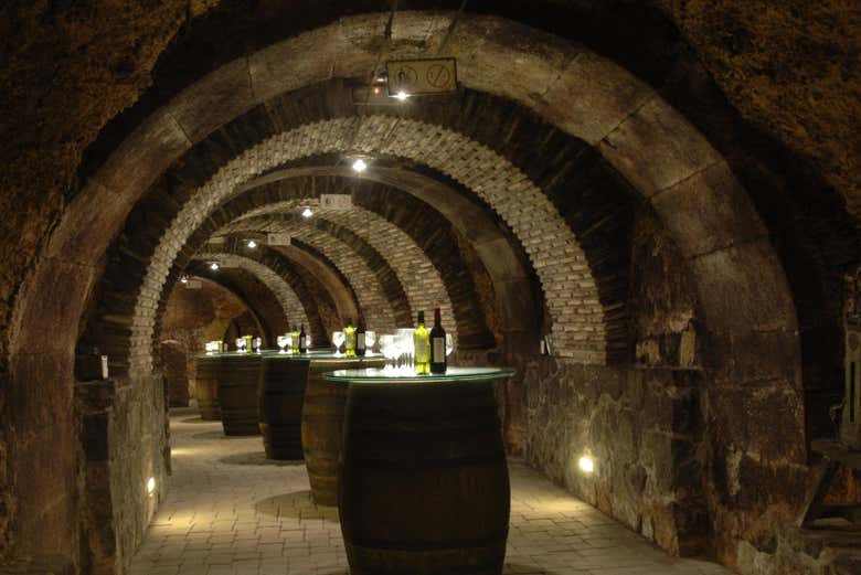 Interior de una de las bodegas que visitaremos