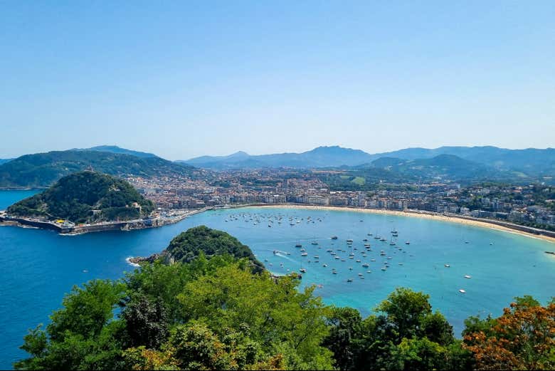 Admire San Sebastián's stunning landscapes