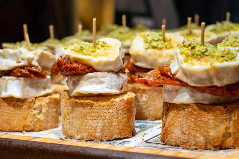 Alcuni pintxos tipici dei Paesi Baschi