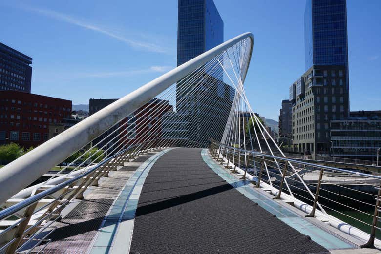 Zubizuri footbridge