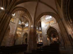 Interior Catedral de Begoña