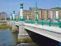 Puente Zurriola