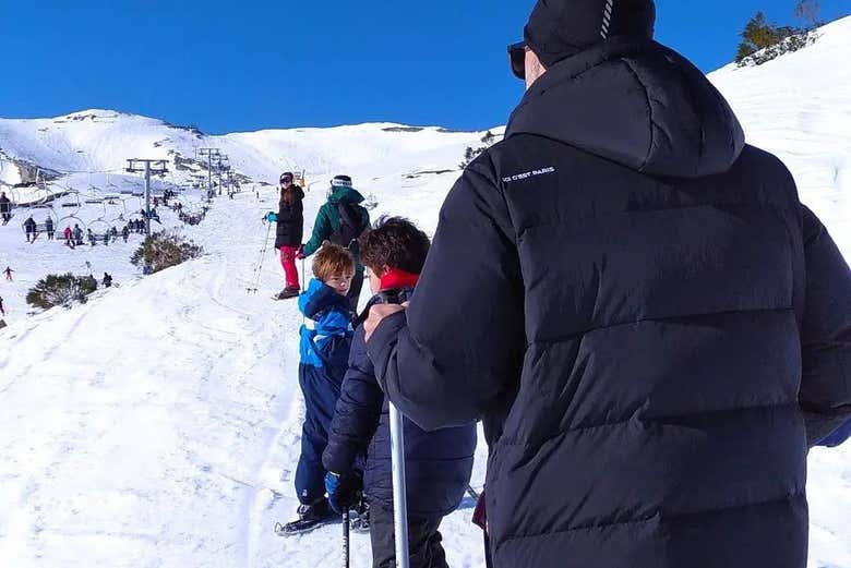 Paseo con raquetas de nieve