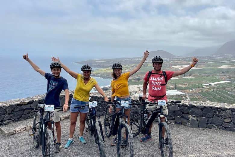 Vista da Punta de Teno ao fundo