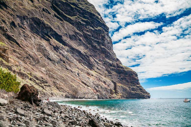 View of the cliffs from Masca Beach