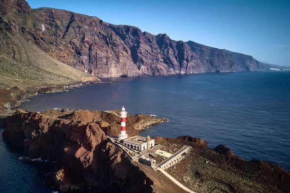 Paseo en barco por la Punta de Teno