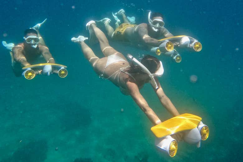  Scooter submarina, el plan perfecto con amigos
