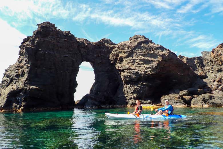 Remando en kayak por la Costa Cálida