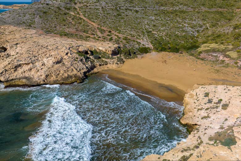 Cala Dorada, un entorno virgen de una belleza excepcional