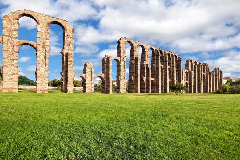Acueducto de los Milagros, Mérida