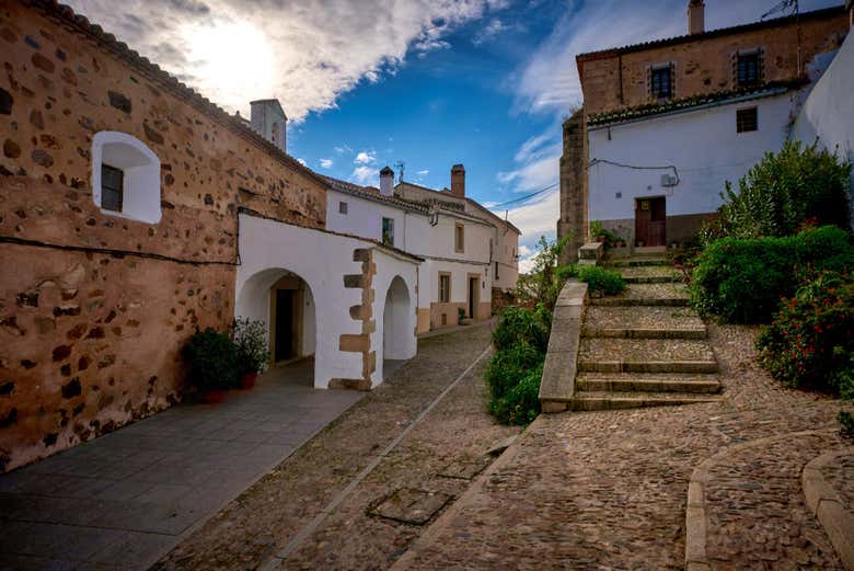 Una delle stradine acciottolate del quartiere ebraico di Cáceres
