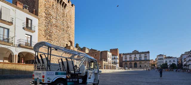 Tour di Caceres in tuk tuk