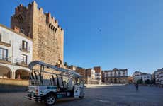 Tour de tuk tuk por Cáceres
