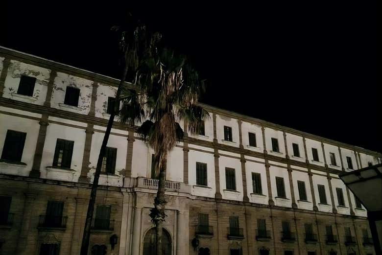 Antiguo edificio de Valcárcel