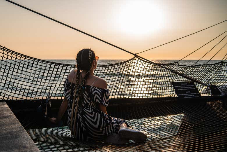 Contemplando como o sol se oculta