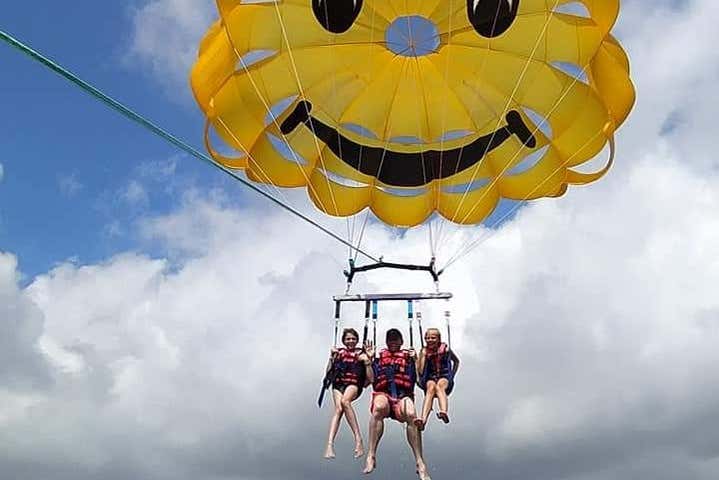 Parasailing triplo