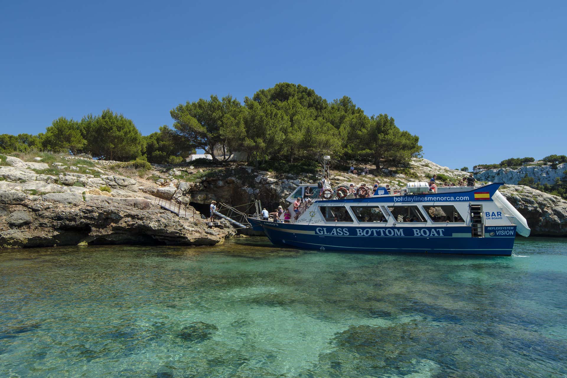 Barco a Cala Galdana desde Cala’n Bosch