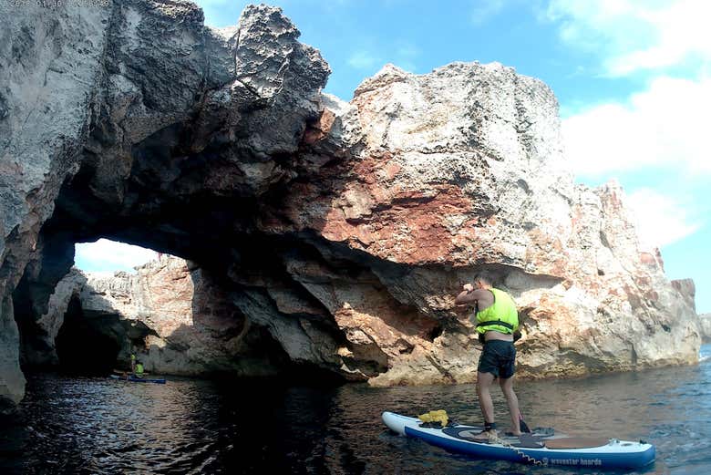 Entrando em Cales Coves